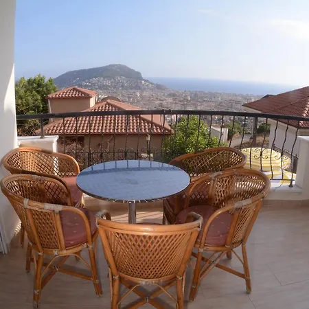 Villa Helena 1